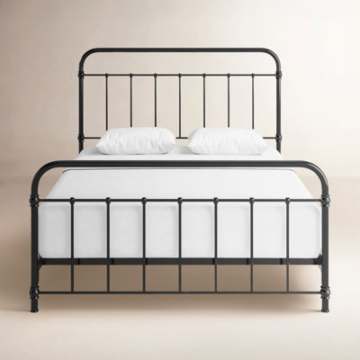 Niles Metal Spindle Bed