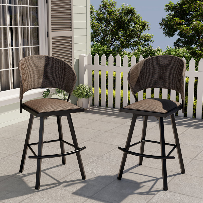Tabouret de comptoir d'extérieur en osier 25,2 po Otti, Brun