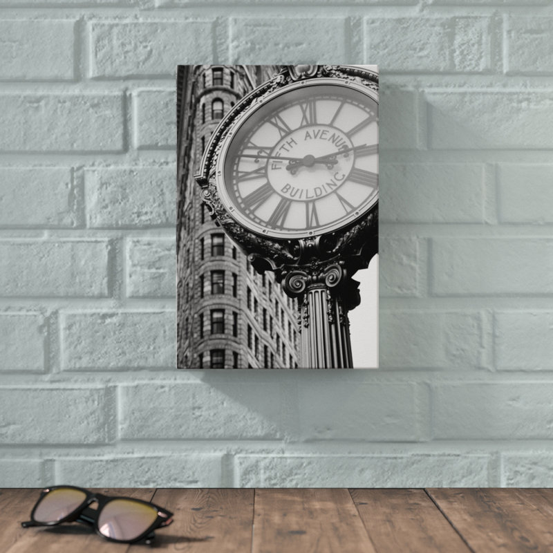 «City DetaIIs III», photographie sur toile, H 12 po x l 8 po