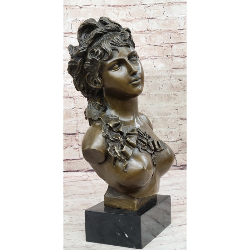 Figurines et sculptures