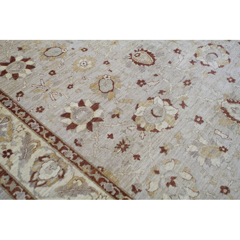 Tapis beige noué à la main de haute qualité