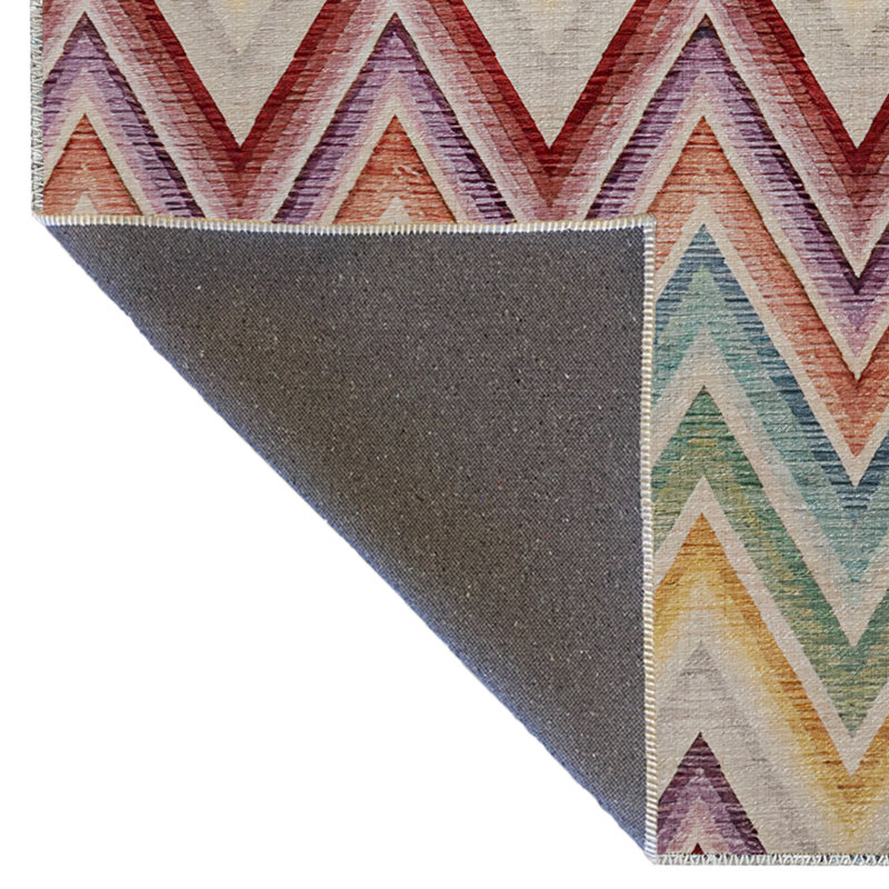 Tapis décoratif multicolore Mira, Rectangle 4 pi 7,12 po x 6 pi 6,74 po