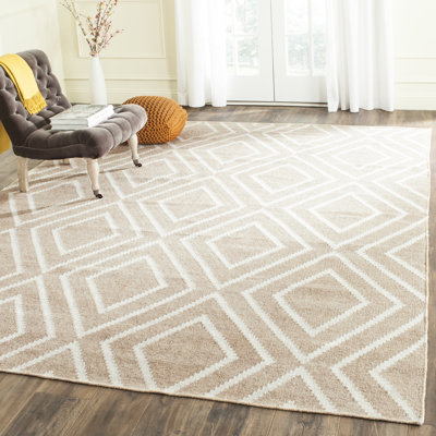 Nylah Geometric Wool Hand Woven Area Rug
