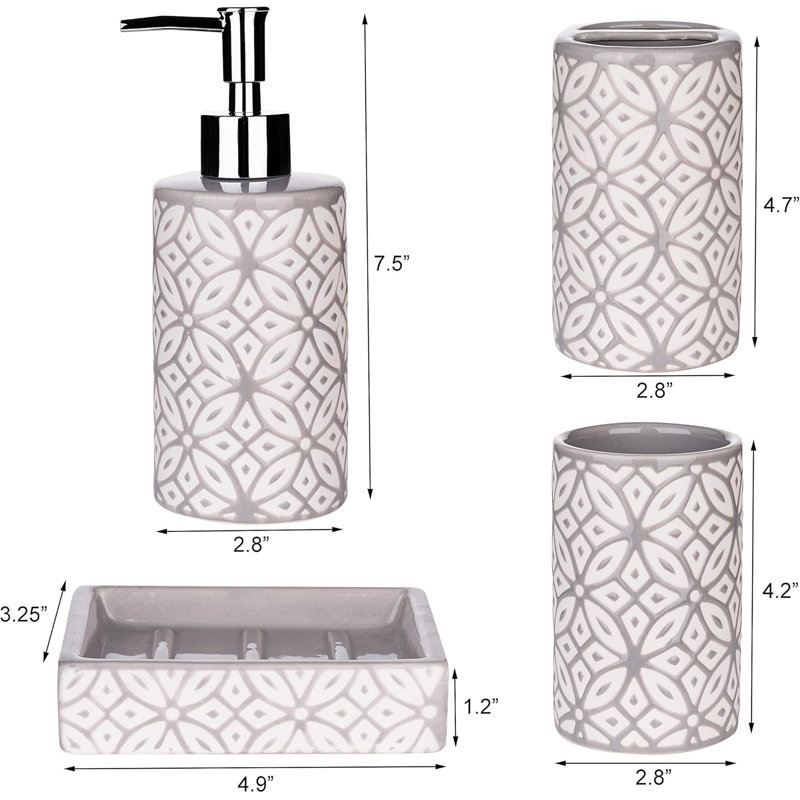 Bathroom accessory set