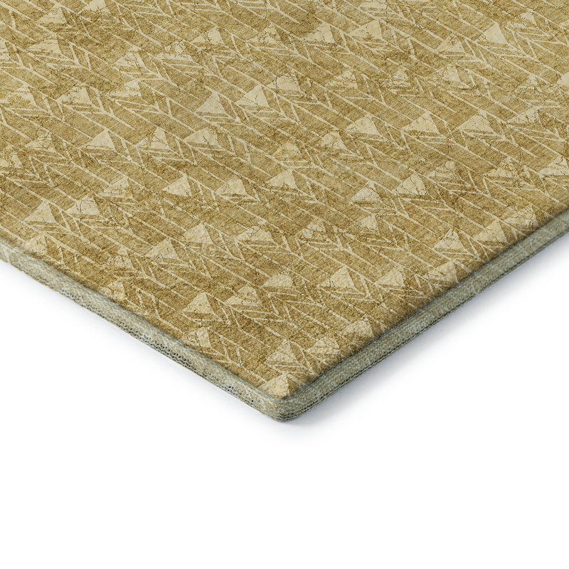 Premium Machine Washable Cerrito AMF514 Gold Rug, Rectangle 2'6" x 3'10"