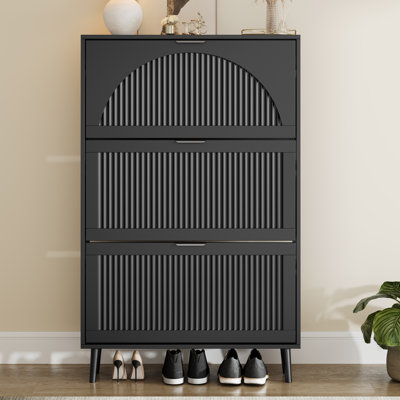 Armoire de rangement pour chaussures 24 paires avec 3 tiroirs rabattables et tablette réglable, organisateur de chaussures autoportant en bois avec panneau cannelé pour entrée, couloir, salon