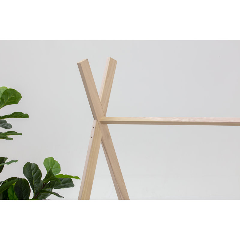 Lit plateforme en bois massif Khwaja, Simple