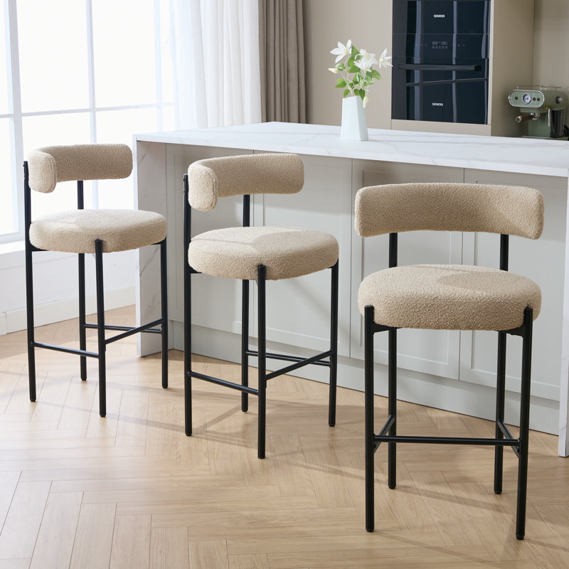 Tabouret de bar rembourré 30 po à dossier bas incurvé et structure en métal, Beige, 3