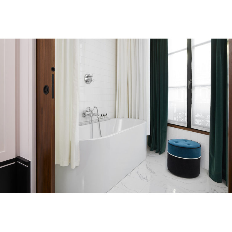 Baignoire de trempage autoportante 67 po. X 31 po. Centro Duo