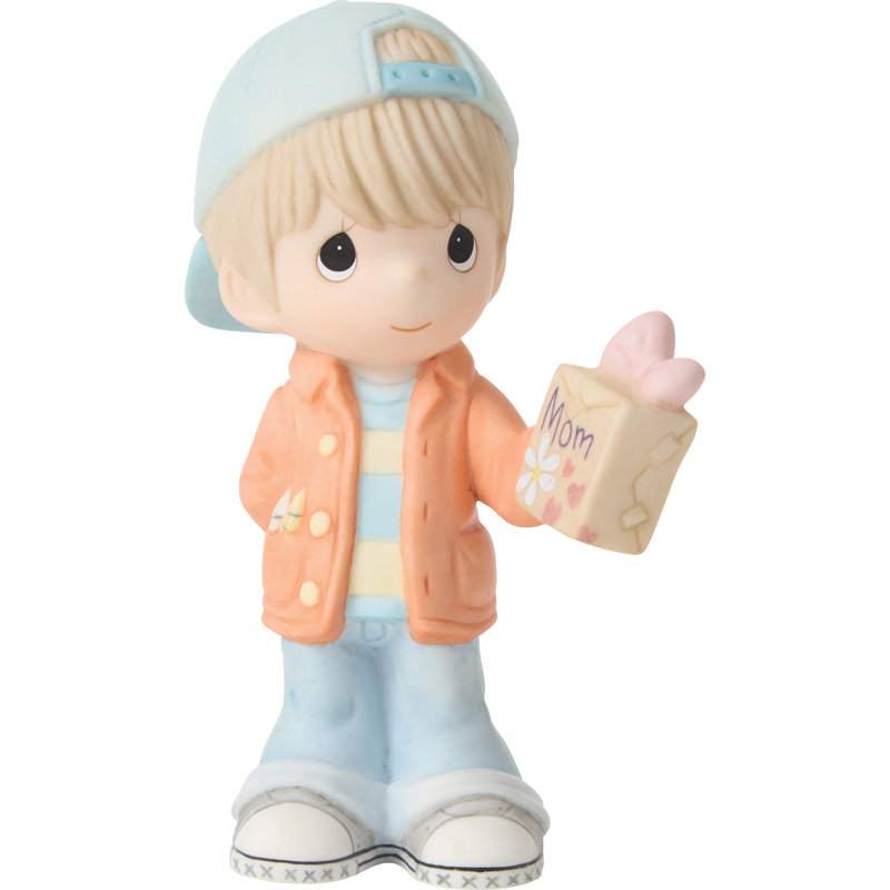 Figurine Precious Moments garçon tenant un cadeau pour maman 4,83 pouces