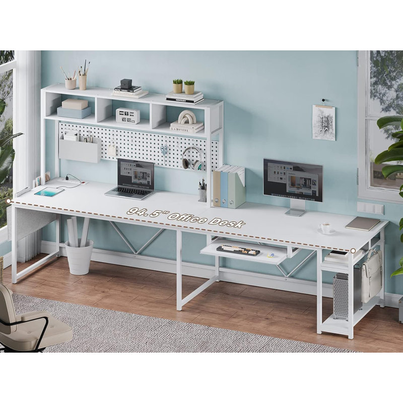 Bureau d'ordinateur avec huche et prises de courant encastrées Truet, Blanc