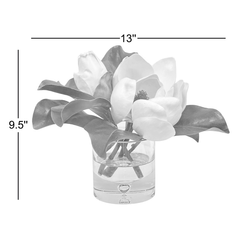 MAGNOLIA IN VASE