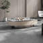 Table basse ovale en marbre clair de luxe-110567439