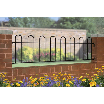 Zuzia 49.2cm H x 181cm W Black Metal Fencing