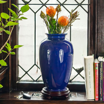 Amesha Tung Chi Table Vase