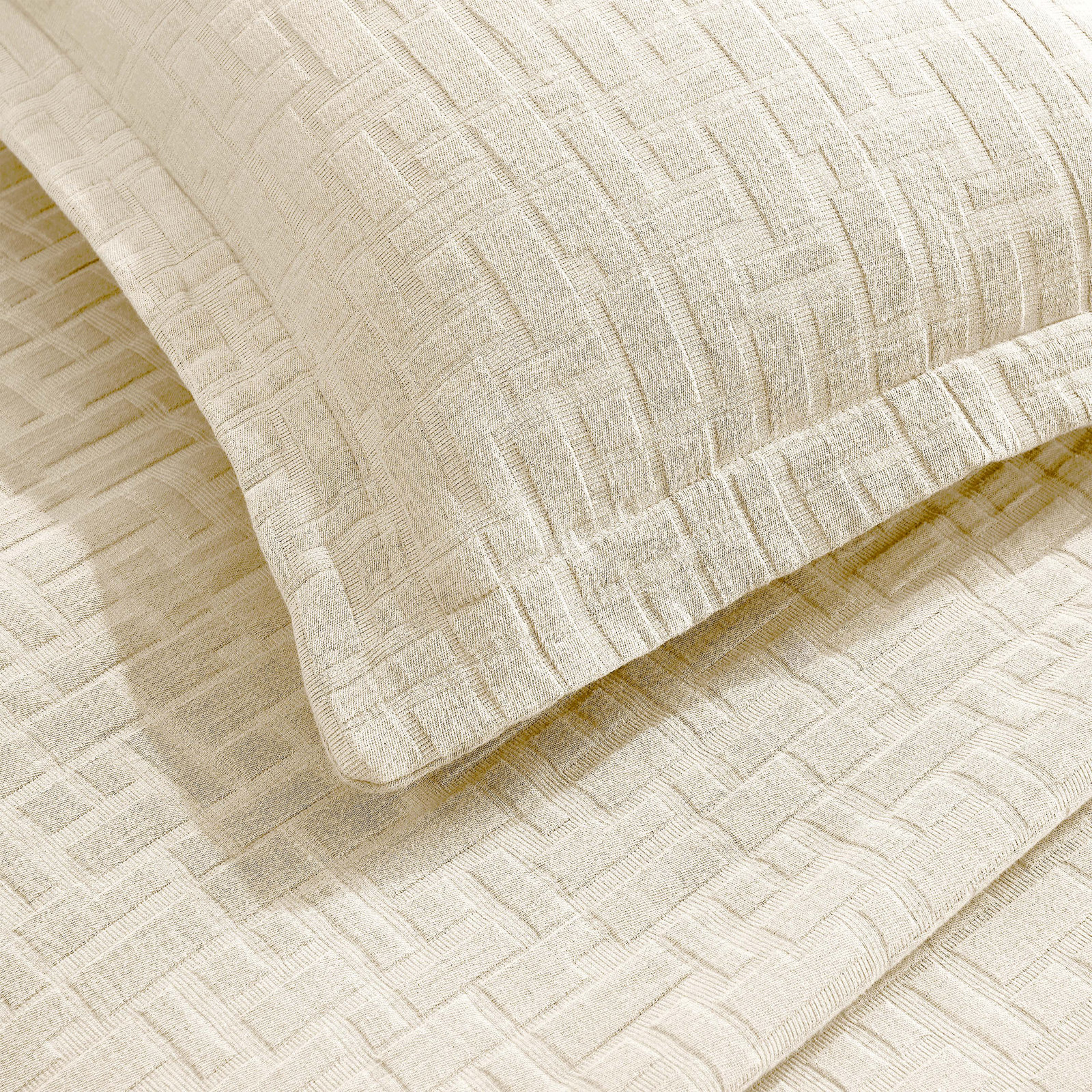 Geometric Matelasse Bedspread Set, Full Bedspread + 2 Standard Shams, Ivory