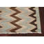 Tapis à motif de chevrons en laine à teinture naturelle 5 x 9