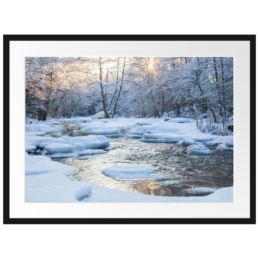 Gerahmter Fotodruck Stream in Winter Landscape