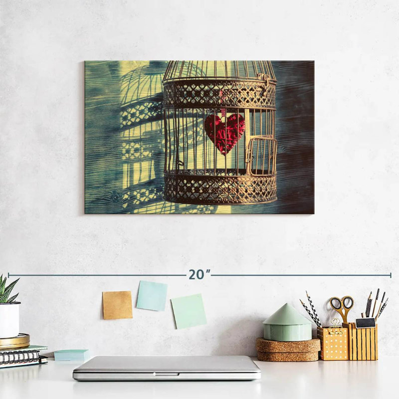 Hardie Caged Love