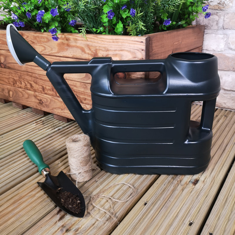 Caziyah Watering Can