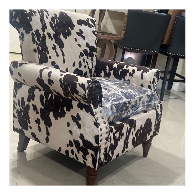 Wade Logan Fauteuil Asul avec garniture cloutée et Commentaires