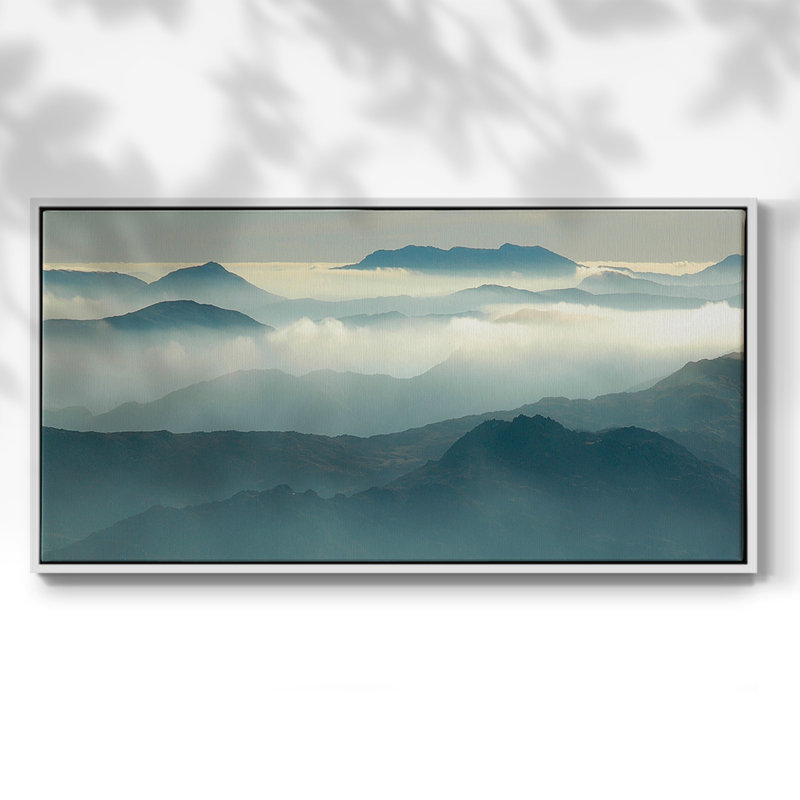 Au-dessus des nuages - Toile tendue avec châssis encadré - Prêt à être accroché, H 25 po x l 49 po, Blanc