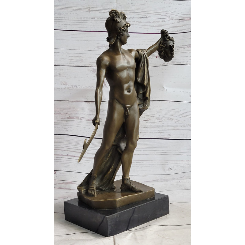 Figurine Lavanna Perseus décapitant la méduse