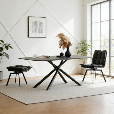 Simple and Light Luxury Black Dining Table