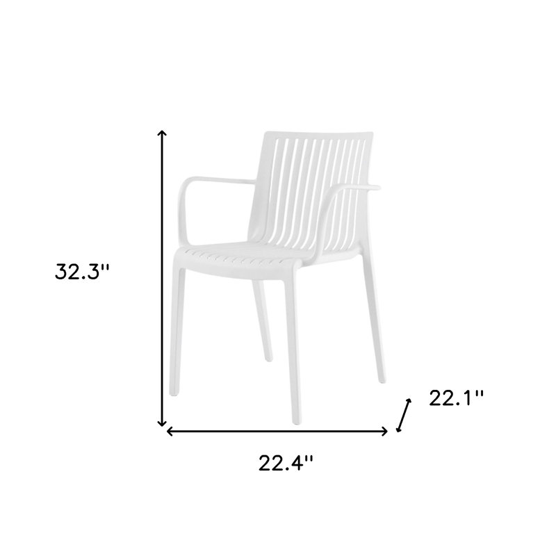 Ensemble de deux fauteuils d'extérieur empilables en plastique blanc