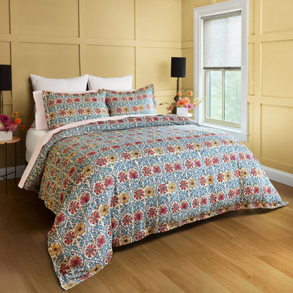 https://assets.wfcdn.com/im/40165653/resize-h416-w416%5Ecompr-r85/2495/249597196/Yuvan+Duvet+Cover+Set.jpg