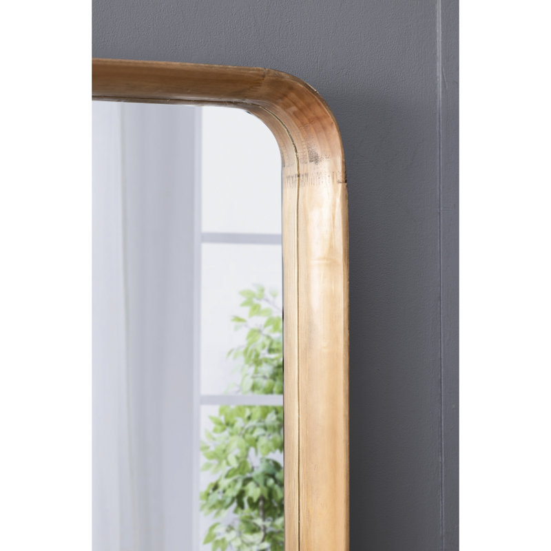 Miroir mural avec cadre en bois - 32 po x 32 po, design minimaliste pour le salon, la salle de bain et le vestibule. Bords incurvés doux, miroir 29,9 po x 29,9 po, bois de pin à 50%, 19,6 lb, brun style carré 32 po x 32 po