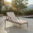 Coussin beige / structure en bois naturel