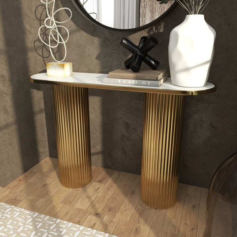 Console ovale en métal Cole & Grey avec plateau en marbre blanc et pieds côtelés