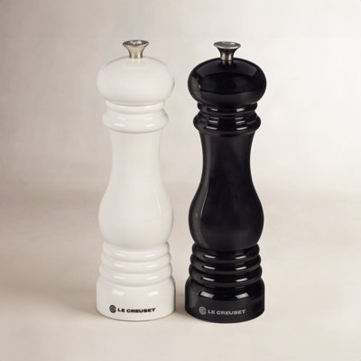Le Creuset Salt and Pepper Mill Set
