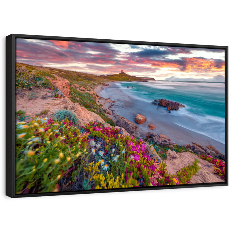 «Sardinia Beach Flowers», reproduction sur toile, H 9 po x l 13 po