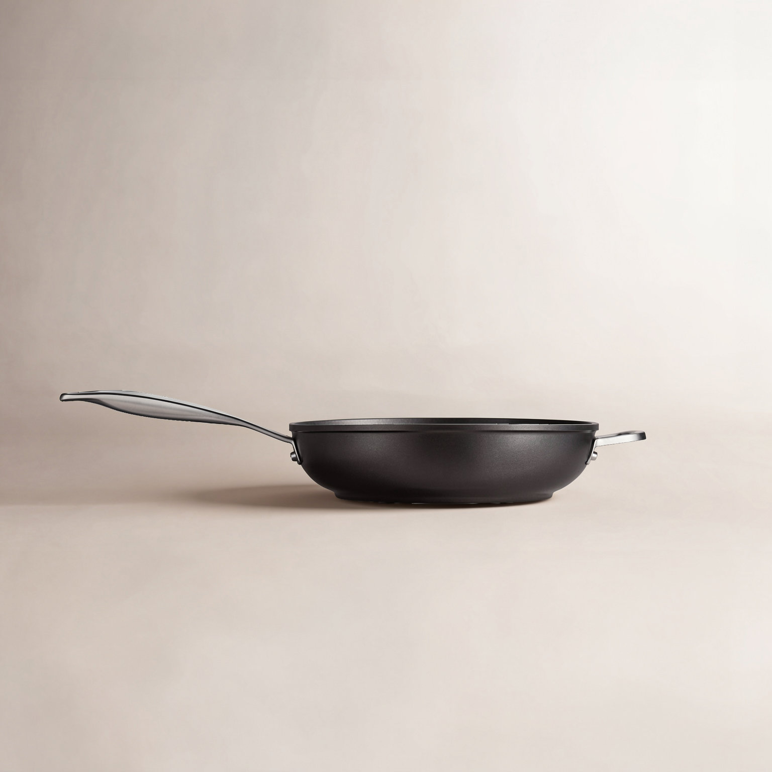 Le Creuset Toughened Non-Stick Stir-Fry Pan, 11"
