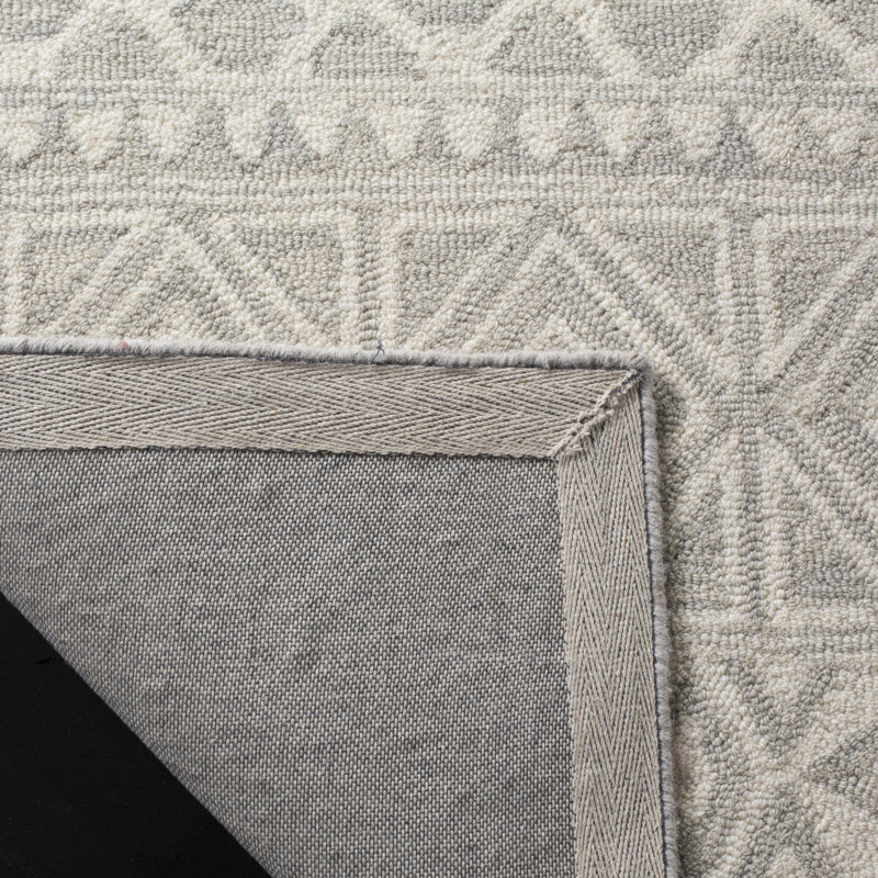 Jahiem Hand-Tufted Wool Gray Area Rug, Round 6'