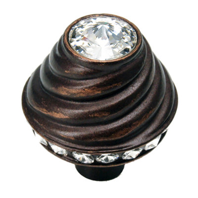 Caché large round knob with 19 rivoli Swarovski Clear Crystalsin Chalice