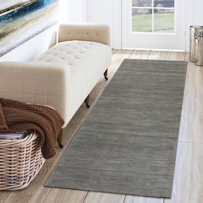 Tapis en laine gris anthracite touffeté à la main Toby, Tapis de couloir 2 pi 3 po x 7 pi 6 po