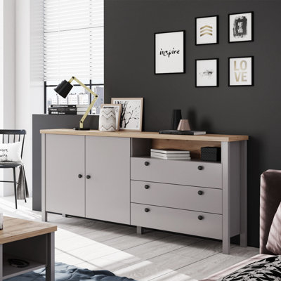 Gologan 166.5cm Sideboard