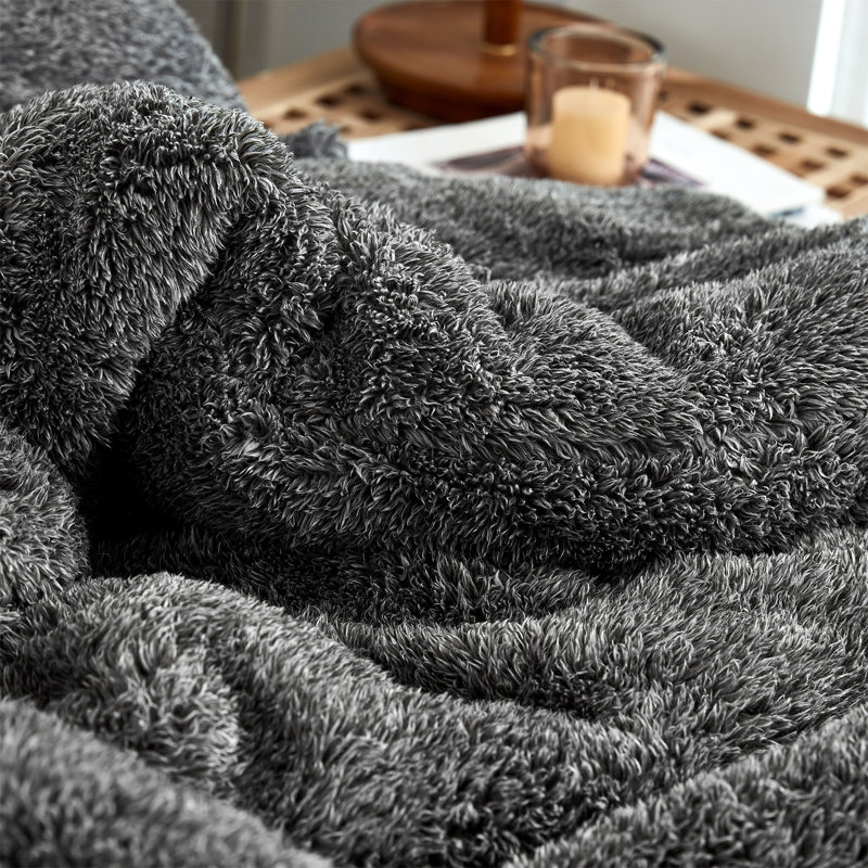 Original Plush Frosted Dark Green Coma Inducer Oversized Comforter, Queen Comforter
