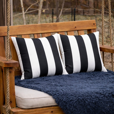 Ensemble de 2 coussins décoratifs d'extérieur / d'intérieur avec inserts avec fermeture à glissière 18 x 18 pouces 2 pièces Coussin décoratif noir imperméable, résistant à la décoloration, fermeture à glissière