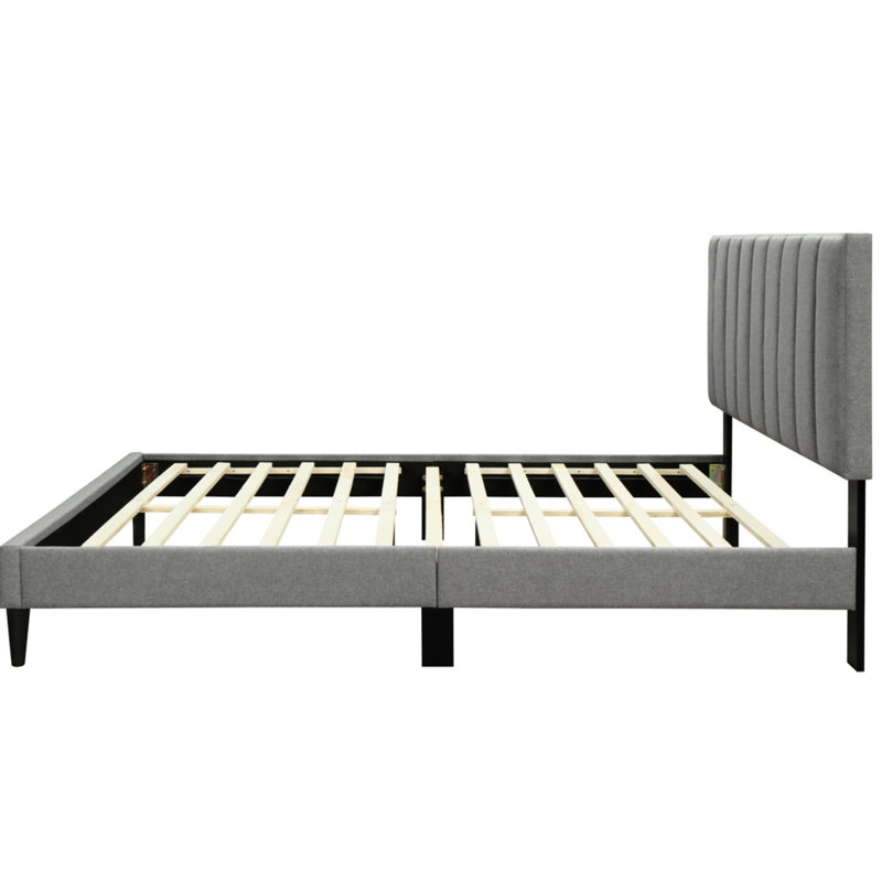Très grand lit fourni dans une boîte - Section en tissu gris avec tête de lit tapissier