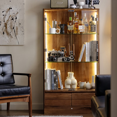 Vitrines en bois massif brun noisette