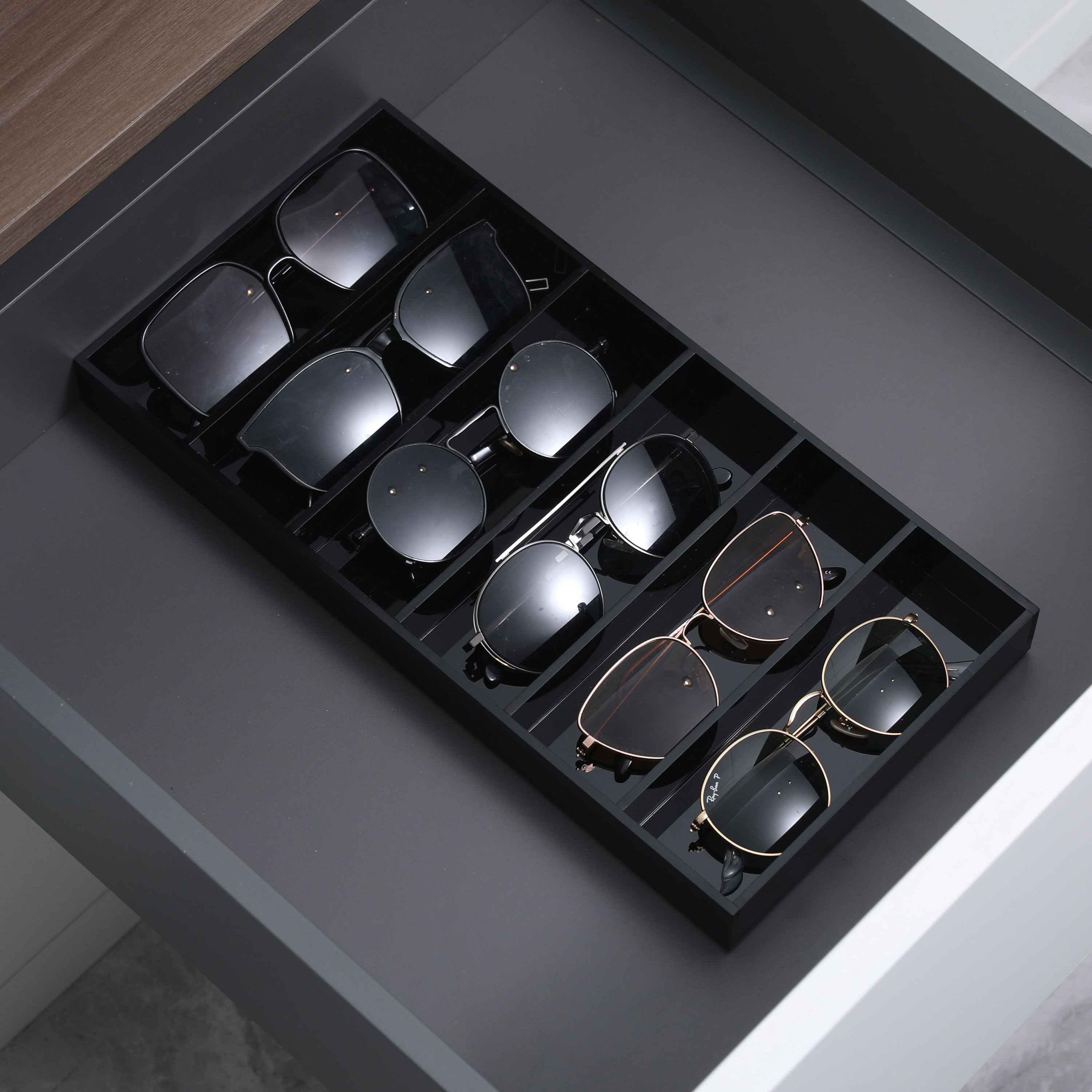 Sunglasses tray clearance