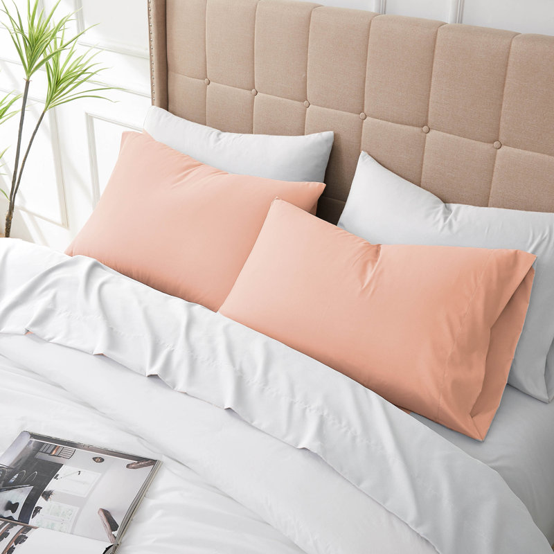 Ensemble de 2 taies d'oreiller Southshore Fine Linens Vilano Springs, couleur rose poudré, en microfibre doublement brossée 110 g/m² avec fermeture portefeuille, infroissable et lavable à la machine, 2 taies d'oreiller, format King/California King