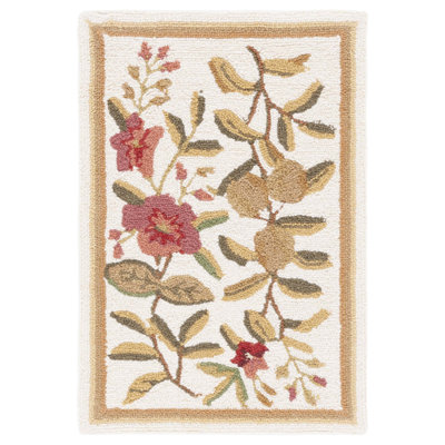 Kinchen Hand Hooked Wool Pile Floral Rug