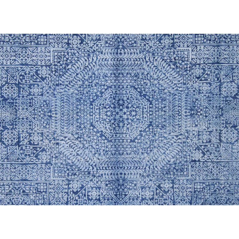 Hand Knotted Wool Area Rug in Blue