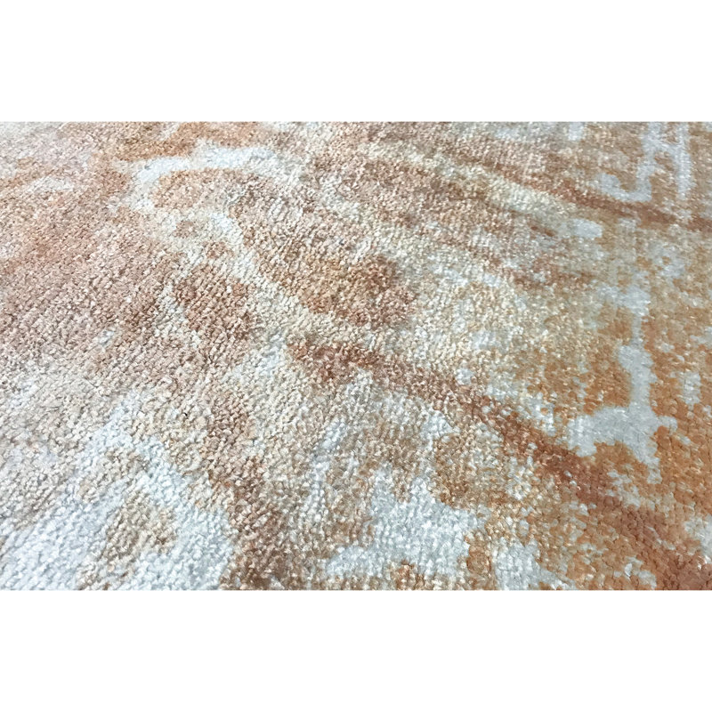 Floral Area Rug in White/Rust