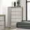 Meuble de chambre de style glam 1pc avec 5 tiroirs et socle en verre